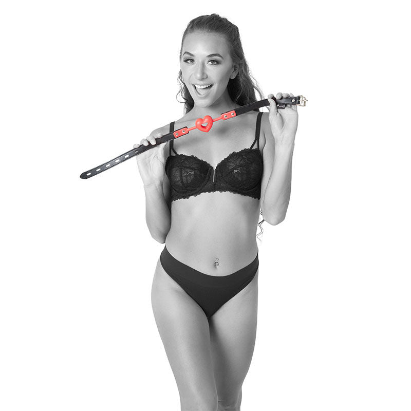 Sex & mischief - amor ball gag - Product side view, on a mannequin  | Flirtybay.com.au